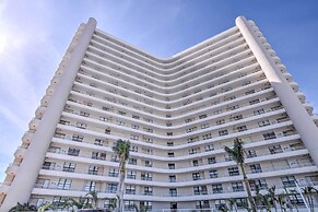Direct Beach Access: Marco Island Resort Condo!