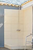 Beach House Steps Away From the sea