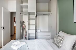 Bask - Chic 2 Bedroom Apt in Athens