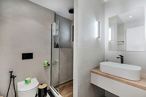 Bask - Chic 2 Bedroom Apt in Athens