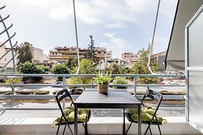 Bask - Chic 2 Bedroom Apt in Athens