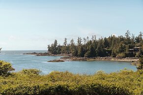 Little Beach Resort