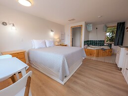 Little Beach Resort & Wellness Retreat