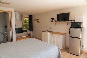 Little Beach Resort & Wellness Retreat