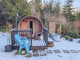 Little Beach Resort