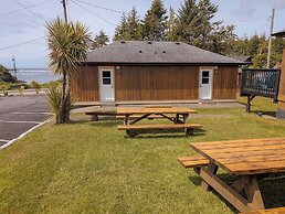 Little Beach Resort & Wellness Retreat