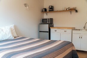 Little Beach Resort & Wellness Retreat