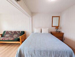 Little Beach Resort & Wellness Retreat
