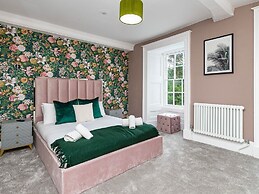 Snowdonia Manor