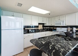 Phoenix Iii 3059 3 Bedroom Condo