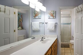 Phoenix Iii 3002 1 Bedroom Condo