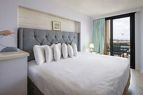 Phoenix Iii 3002 1 Bedroom Condo