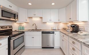 Phoenix Iii 3108 2 Bedroom Condo