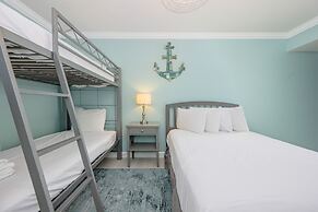 Phoenix Iii 3108 2 Bedroom Condo