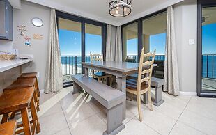 Phoenix Iii 3099 3 Bedroom Condo