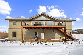 Mountain Bliss Retreat 4 Bedroom Home