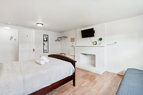 Brighton House 6 Bedroom Home