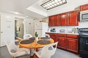 Brighton House 6 Bedroom Home