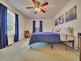 Smoky Mtn Retro 4 Bedroom Home