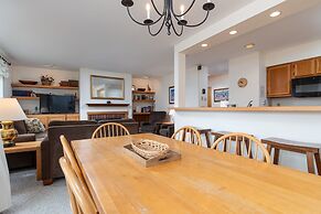 100 Snow Creek 2 Bedroom Condo