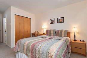 100 Snow Creek 2 Bedroom Condo