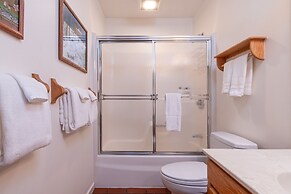 100 Snow Creek 2 Bedroom Condo