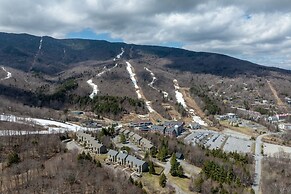 100 Snow Creek 2 Bedroom Condo