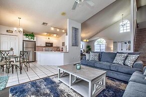 Beautiful Waterfront Home Close To Disney!large Spacious Layout, Pool 