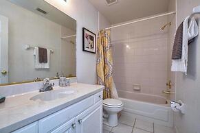 Beautiful Waterfront Home Close To Disney!large Spacious Layout, Pool 