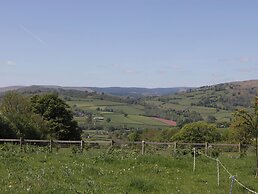 Cefn Campstone