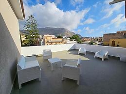 Tevergad Suite & Rooms