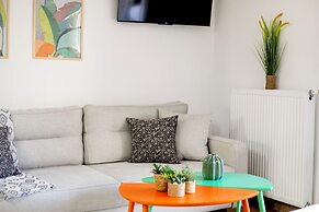 Halo - Luxury Studio in Athens