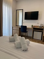 EMAR Beachfront Hotel Ksamil