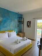 EMAR Beachfront Hotel Ksamil