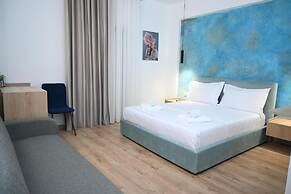 EMAR Beachfront Hotel Ksamil