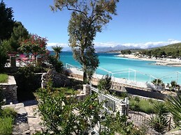 EMAR Beachfront Hotel Ksamil