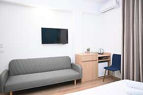 EMAR Beachfront Hotel Ksamil