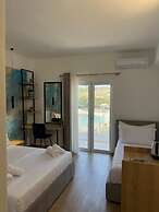 EMAR Beachfront Hotel Ksamil