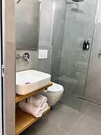 EMAR Beachfront Hotel Ksamil