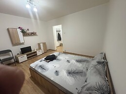 Garsoniera Lujerului Militari