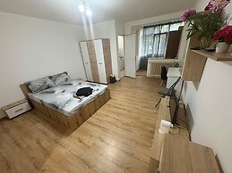 Garsoniera Lujerului Militari