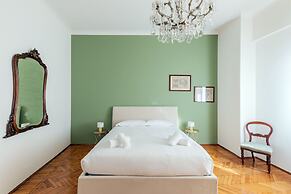 JOIVY Charming 2BR flat near the Duomo