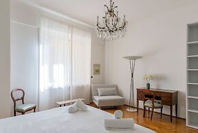 JOIVY Charming 2BR flat near the Duomo