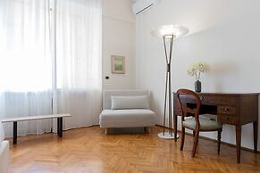 JOIVY Charming 2BR flat near the Duomo