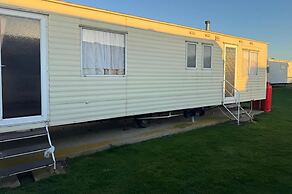 Seaside Bliss Retreat in Heart of Isle of Sheppy