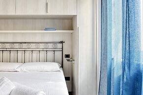 JOIVY Superb 2bed flat with balcony