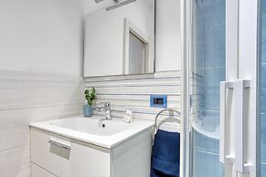 JOIVY Superb 2bed flat with balcony