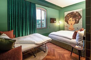 Aare Lodge Attisholz Self Check-in