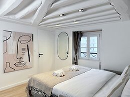 1533 Petites écuries