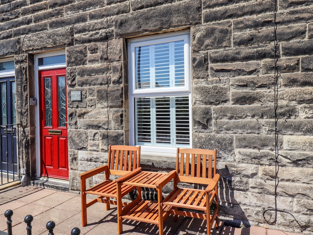 Kennie Cottage